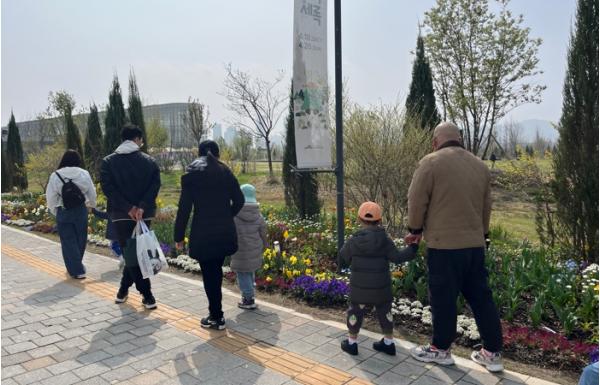 세종교육원, ‘함께피는 가족정원’토요 가족 체험 운영 기사 이미지